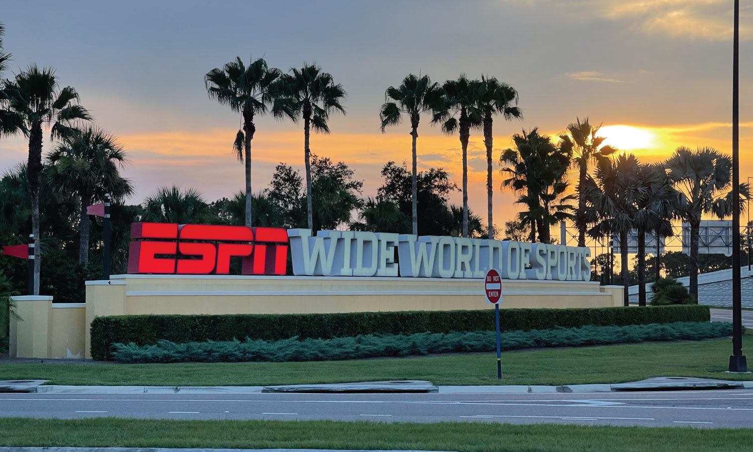album_photos/3520_AT-Gallery-ESPN-Championship-1a.jpg